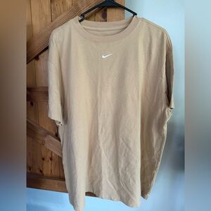 The Nike Tee Tan Large